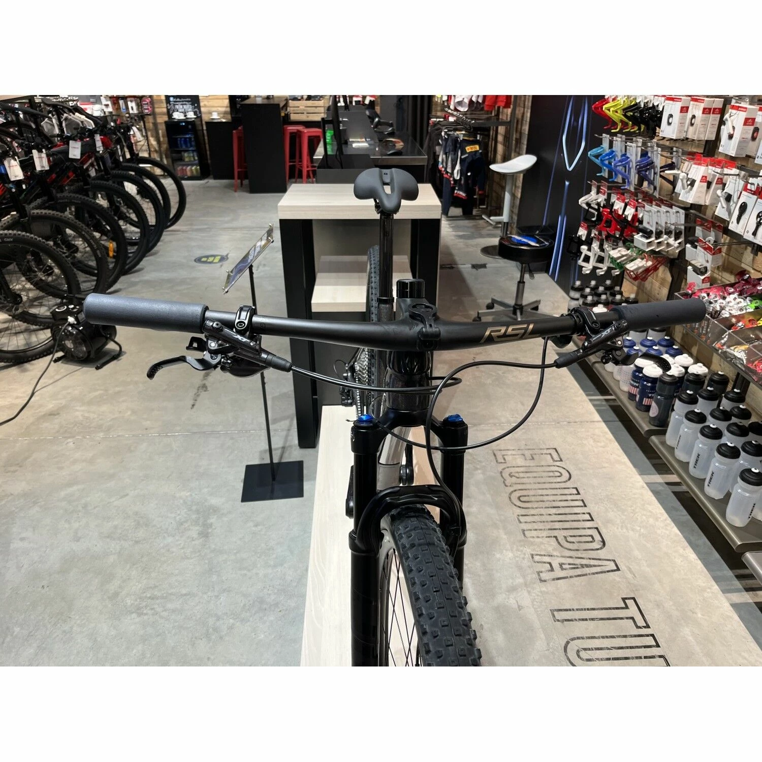 VTT Semi-rigides Trek - M - 29'' 1 VTT Semi-rigides Trek - M - 29''