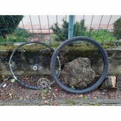 Giant VTT Semi-rigides - L - 26'' 11 Giant VTT Semi-rigides - L - 26'' -Magasin De Vélos Orbea cannondale f4000sl xtr flite titanium 5