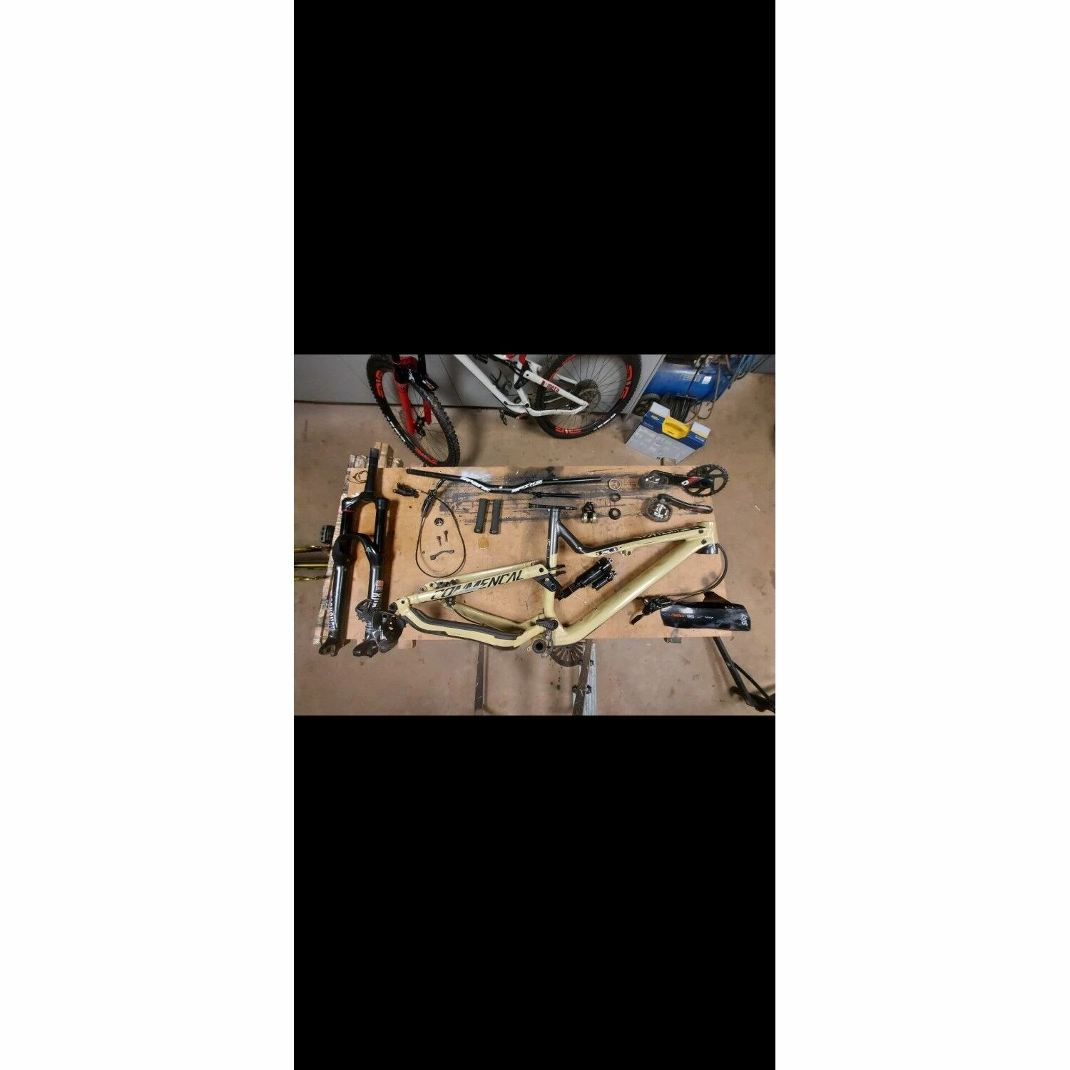 VTT Tout Suspendus Commencal - M - 27.5'' Plus 3 VTT Tout Suspendus Commencal - M - 27.5'' Plus – Image 3