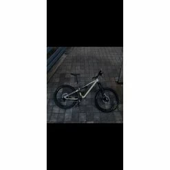 VTT Tout Suspendus Commencal - M - 27.5'' Plus 9 VTT Tout Suspendus Commencal - M - 27.5'' Plus -Magasin De Vélos Orbea commencal 3