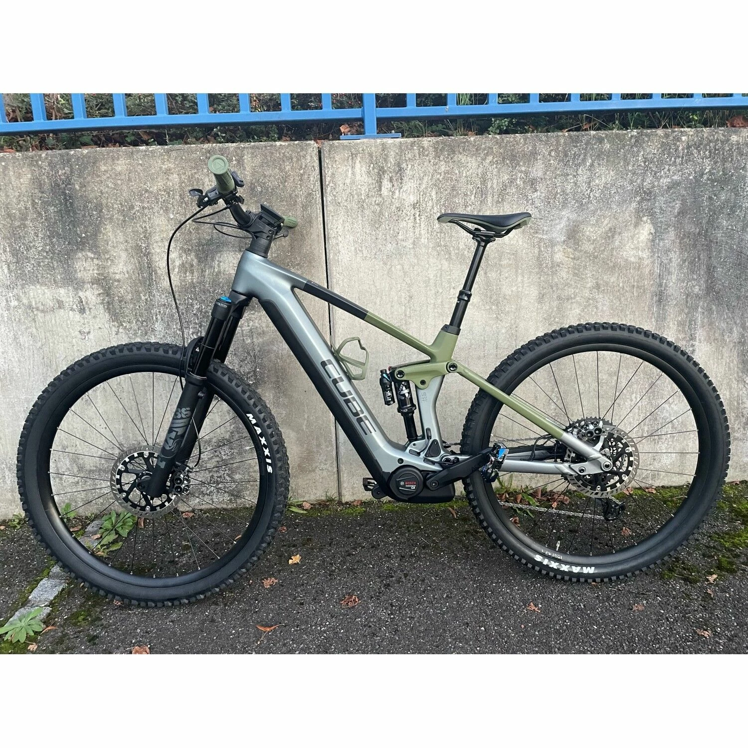 VTT électriques Cube - M - 29'' 1 VTT électriques Cube - M - 29''