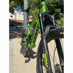 VTT Tout Suspendus Giant - L - 27.5'' -Magasin De Vélos Orbea giant trance 2 4