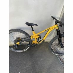 VTT Tout Suspendus Kona - M - 29''