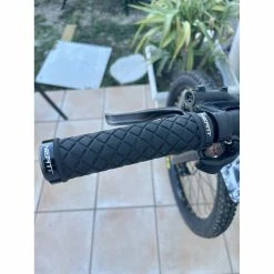 VTT Tout Suspendus Lapierre - M - 27.5'' -Magasin De Vélos Orbea lapierre zesty 2