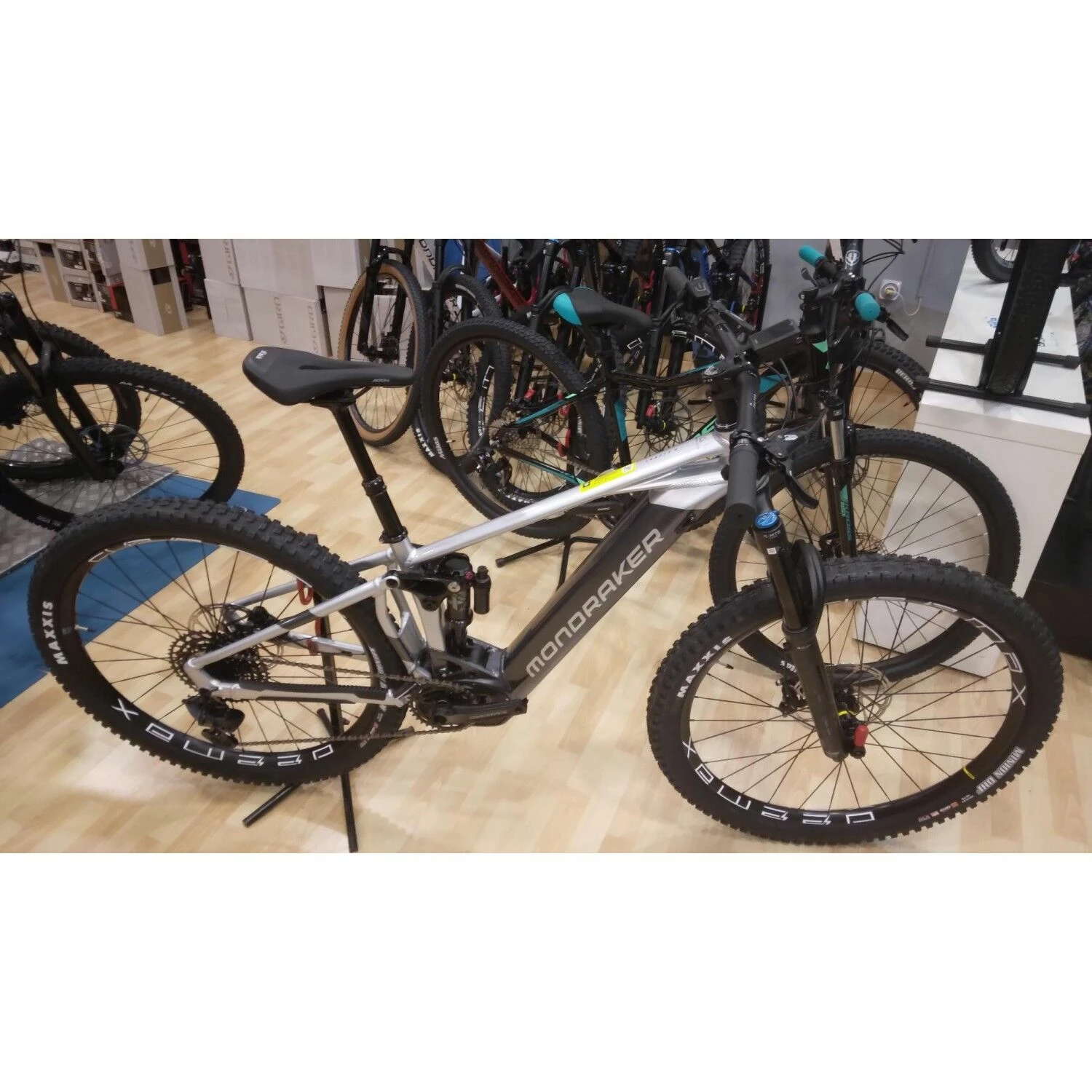 VTT électriques Mondraker - S - 29'' 1 VTT électriques Mondraker - S - 29''