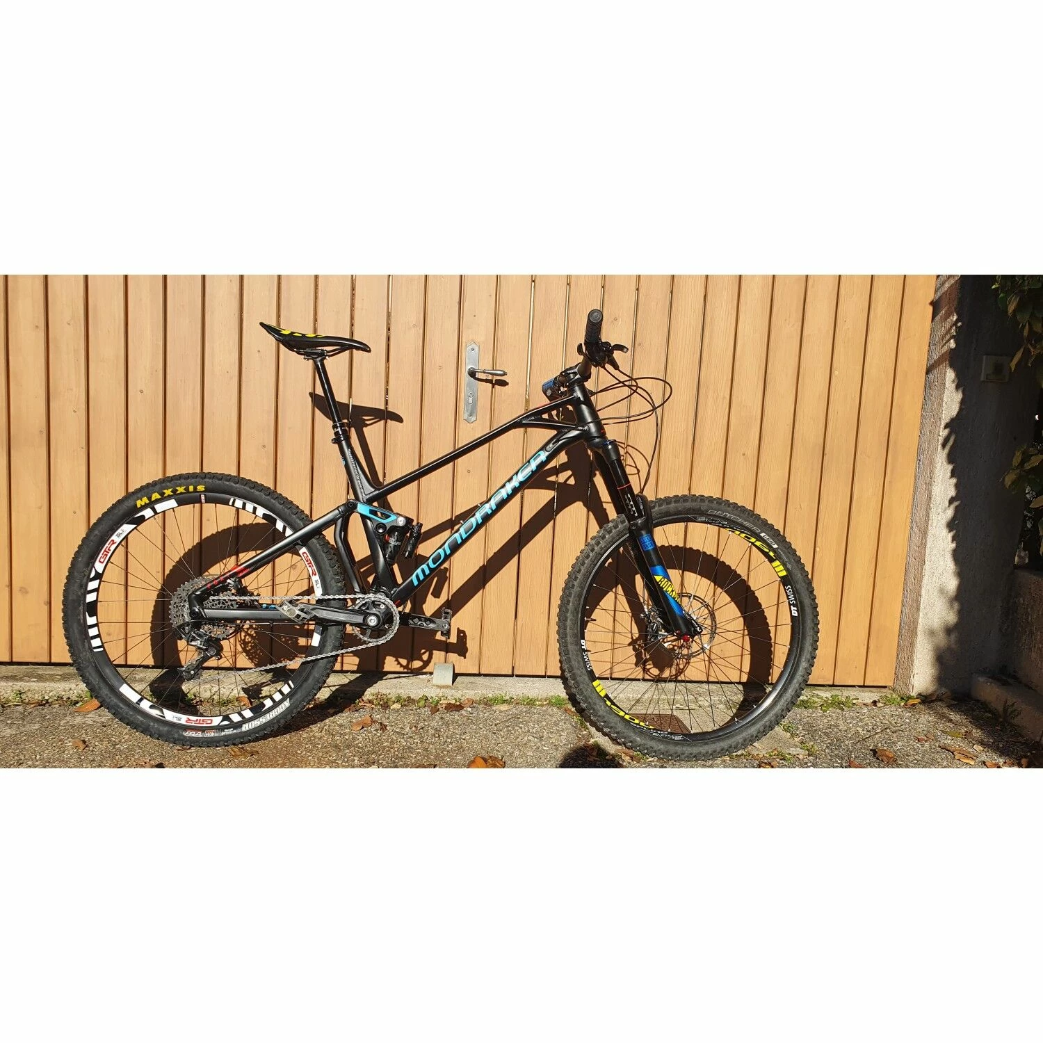 VTT Tout Suspendus Mondraker - L - 27.5'' 1 VTT Tout Suspendus Mondraker - L - 27.5''