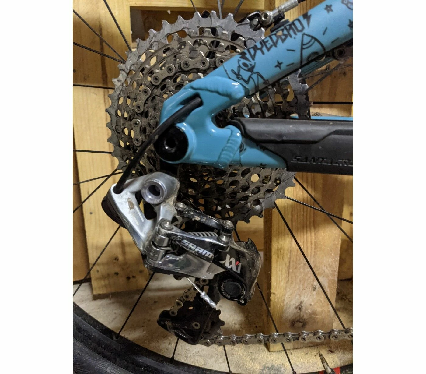 Commencal VTT Tout Suspendus - L - 27.5'' 6 Commencal VTT Tout Suspendus - L - 27.5'' – Image 6