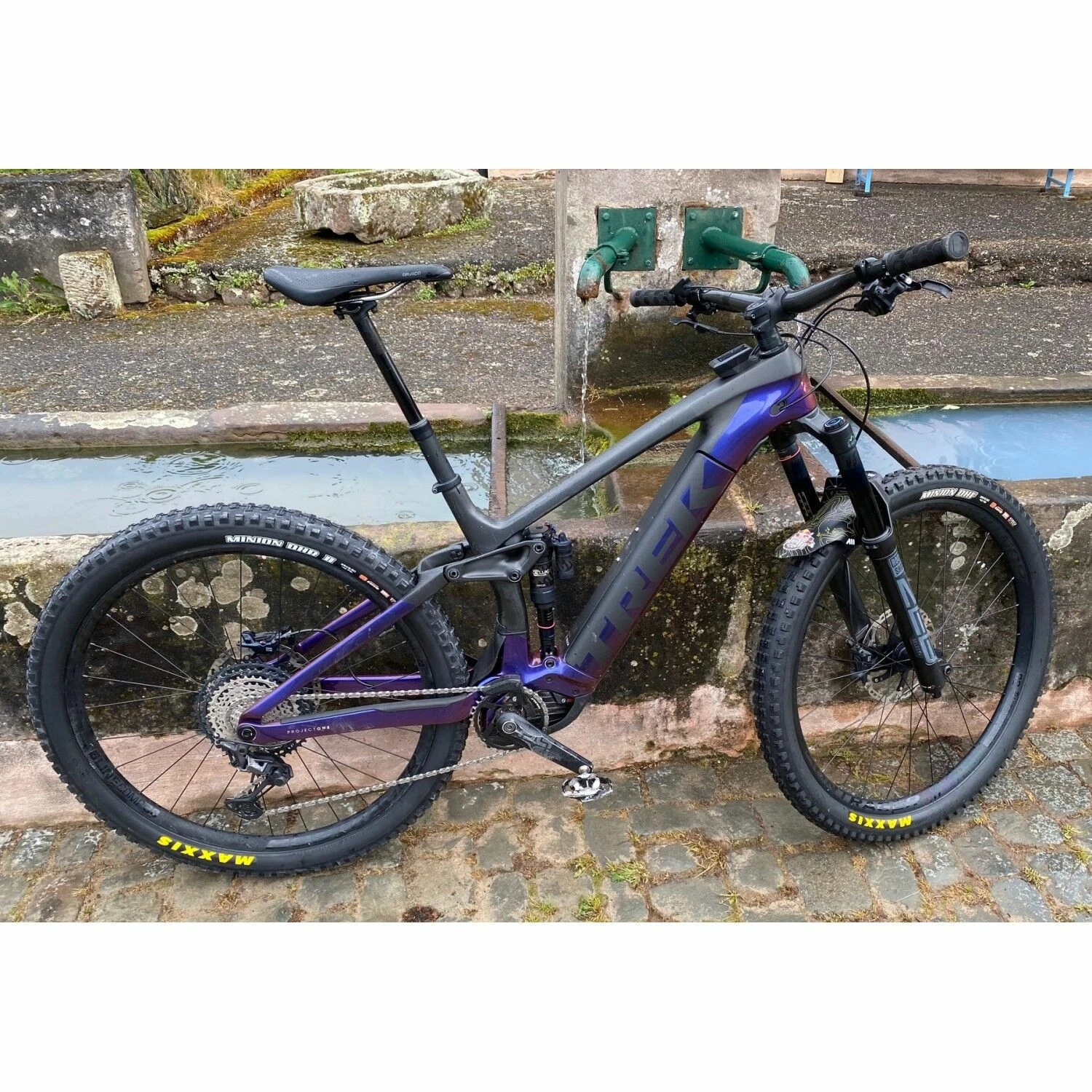 VTT électriques Trek - L - 29'' 1 VTT électriques Trek - L - 29''