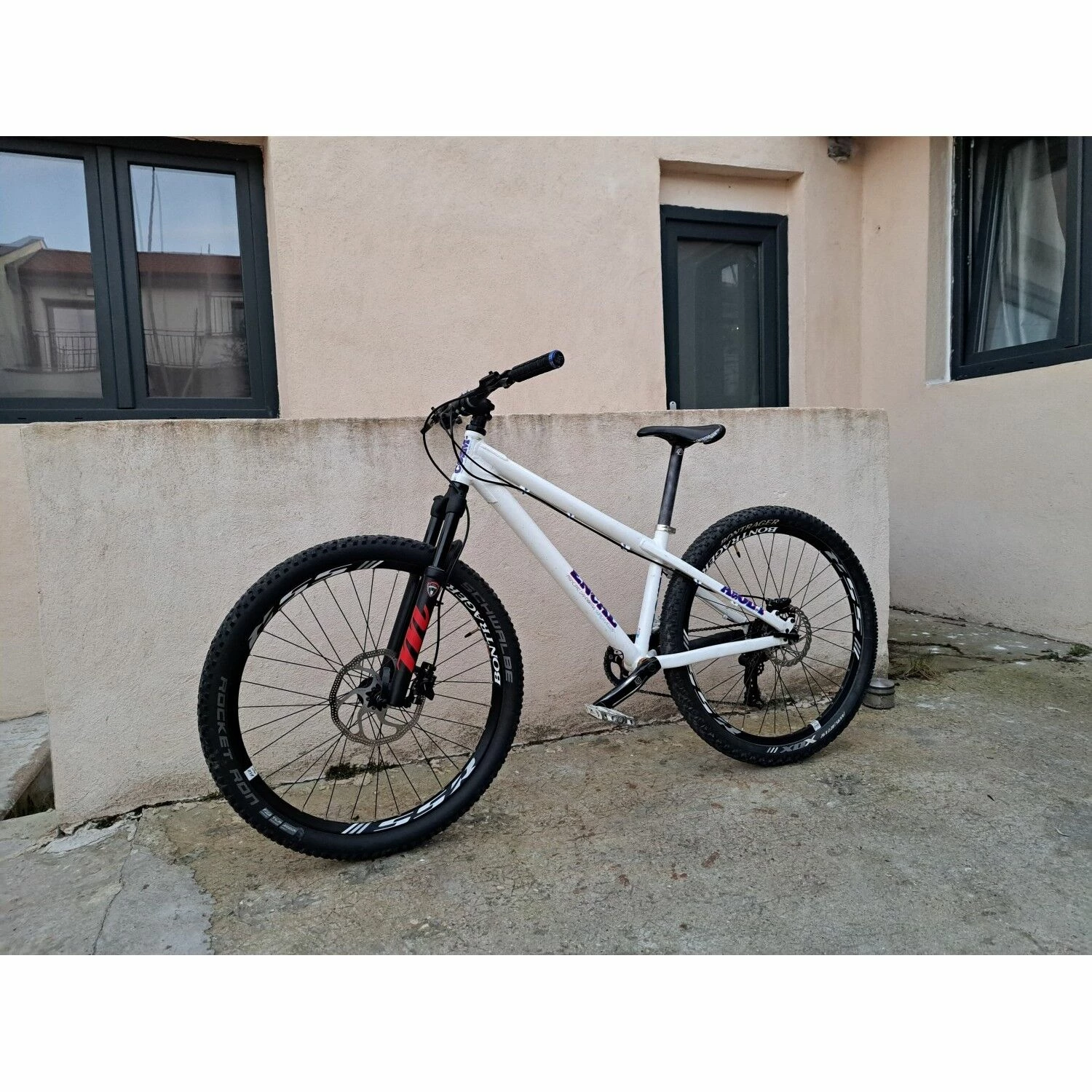 VTT Semi-rigides Commencal - M - 26'' 1 VTT Semi-rigides Commencal - M - 26''