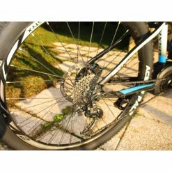 BH VTT électriques - M - 27.5'' 9 BH VTT électriques - M - 27.5'' -Magasin De Vélos Orbea vtt elect bulls bosch 3