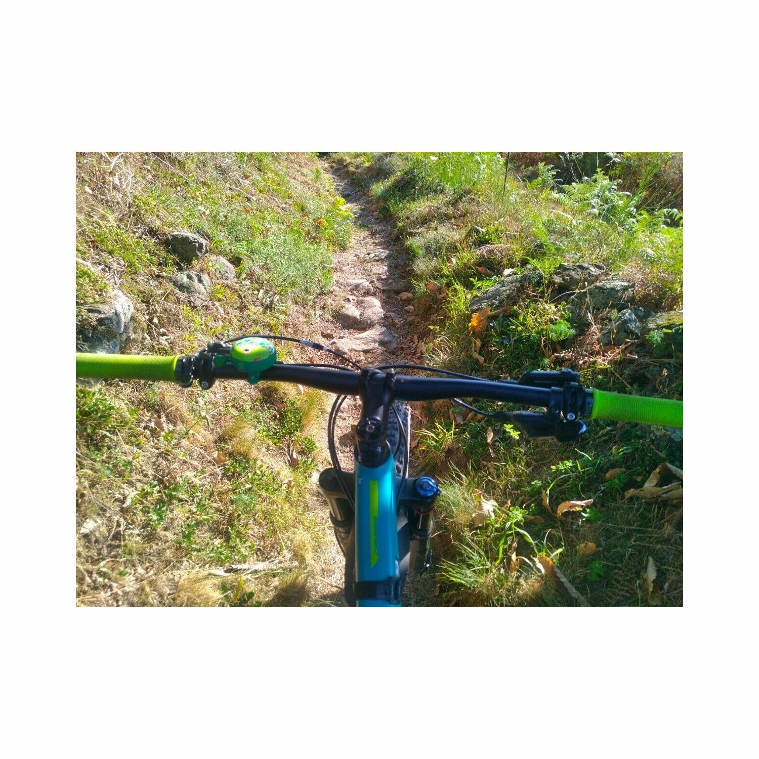 VTT Femmes Specialized - M - 27.5'' 3 VTT Femmes Specialized - M - 27.5'' – Image 3