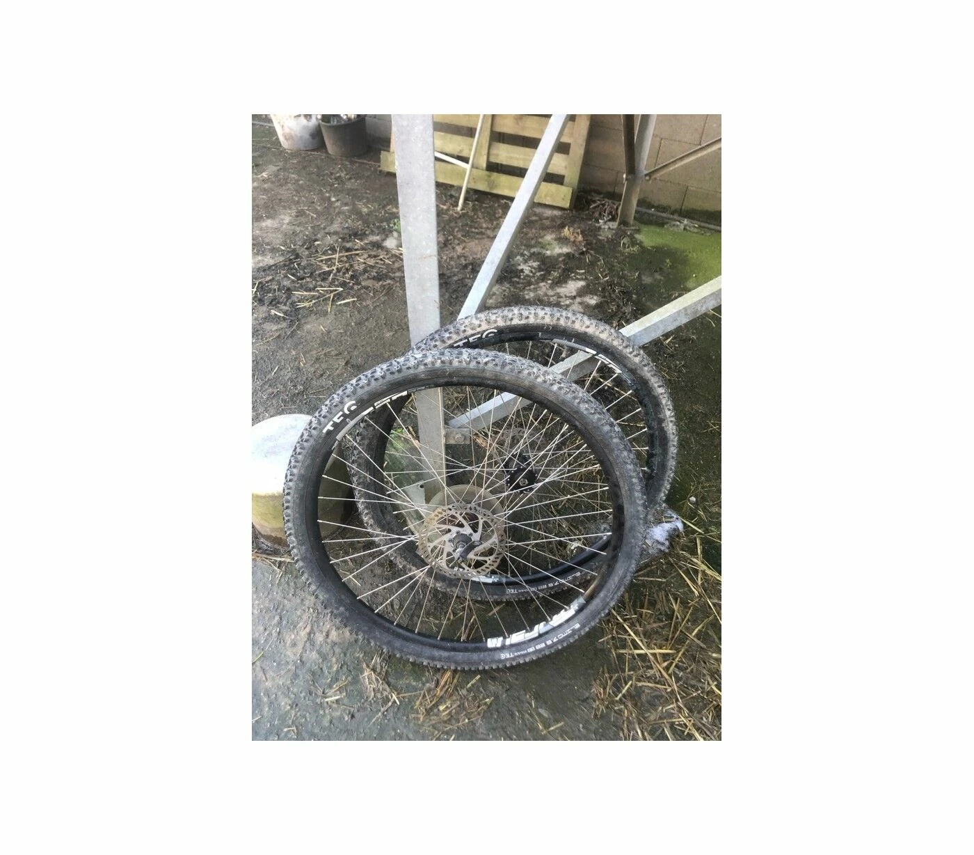 Commencal Câbles Gaines - S - 27.5'' 4 Commencal Câbles Gaines - S - 27.5'' – Image 4