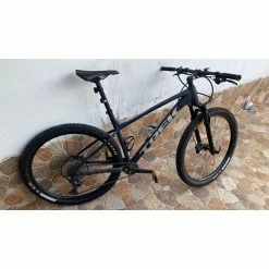 Giant VTT Semi-rigides - XL - 29'' 8 Giant VTT Semi-rigides - XL - 29'' -Magasin De Vélos Orbea vtt trek x calibrer 9 2