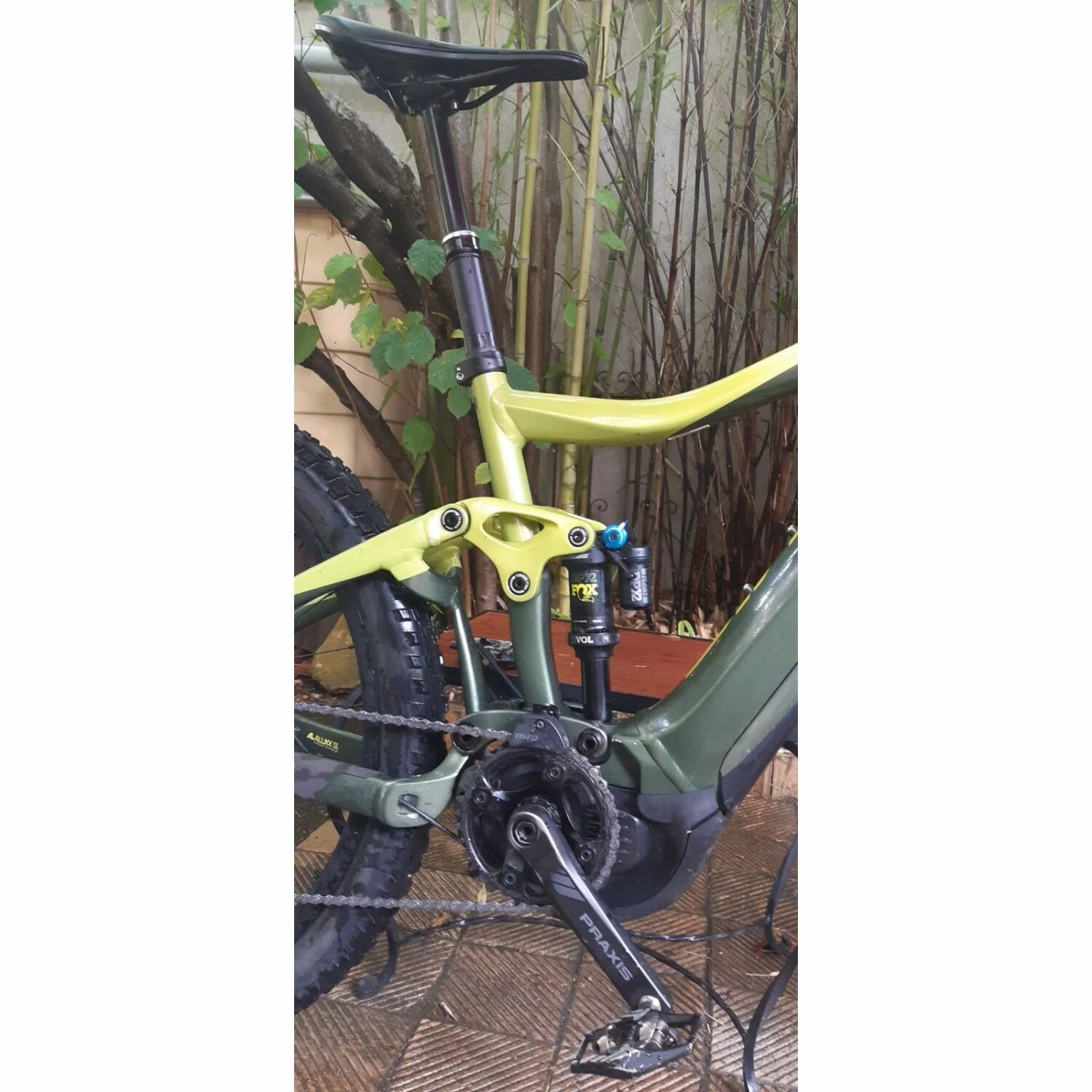 VTT Giant - M - 27.5'' 2 VTT Giant - M - 27.5'' – Image 2