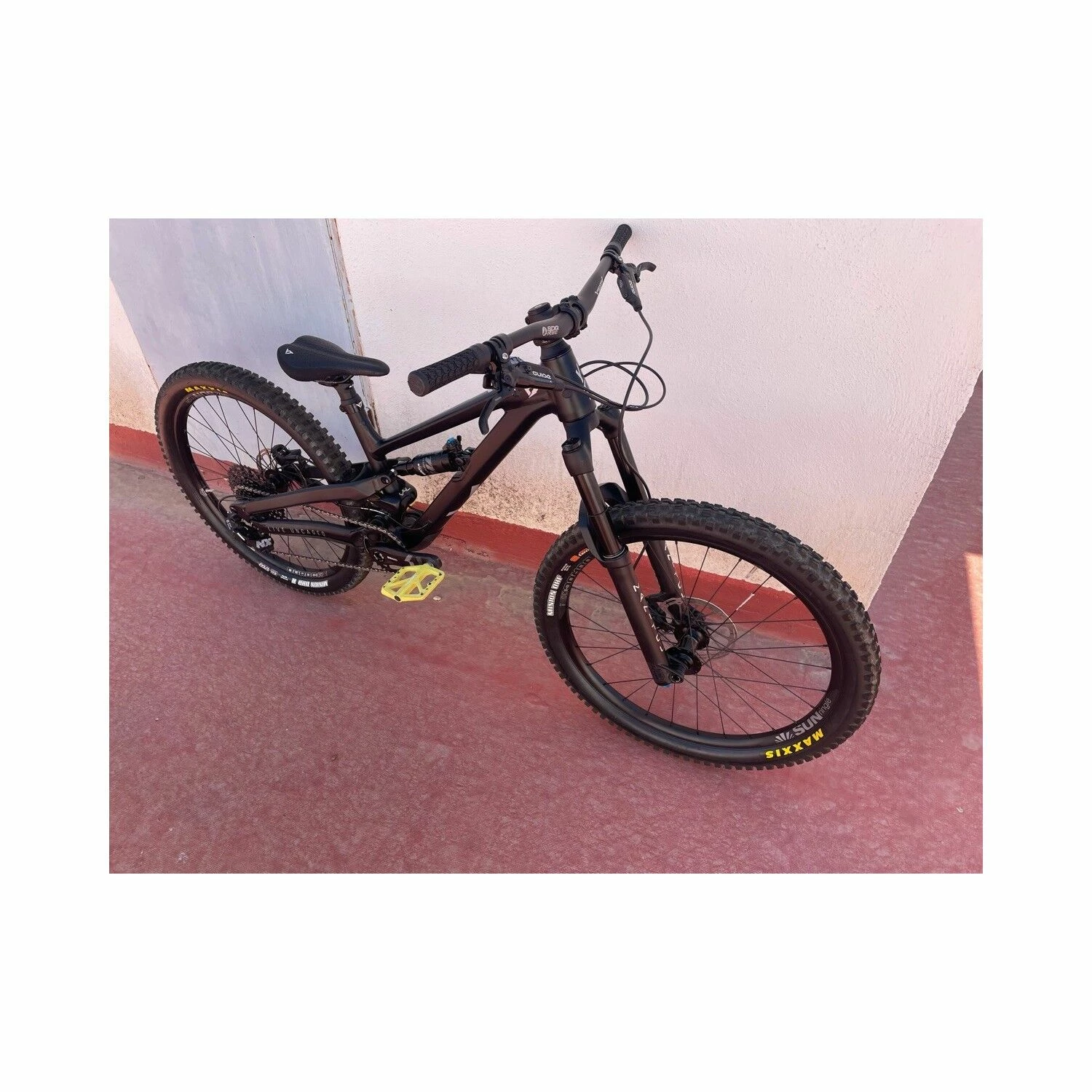 VTT Enfants YT Industries - 24" 5 VTT Enfants YT Industries - 24" – Image 5